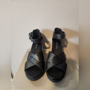 Sorel Joanie II Black Wedge Strappy Sandals Size 9.5